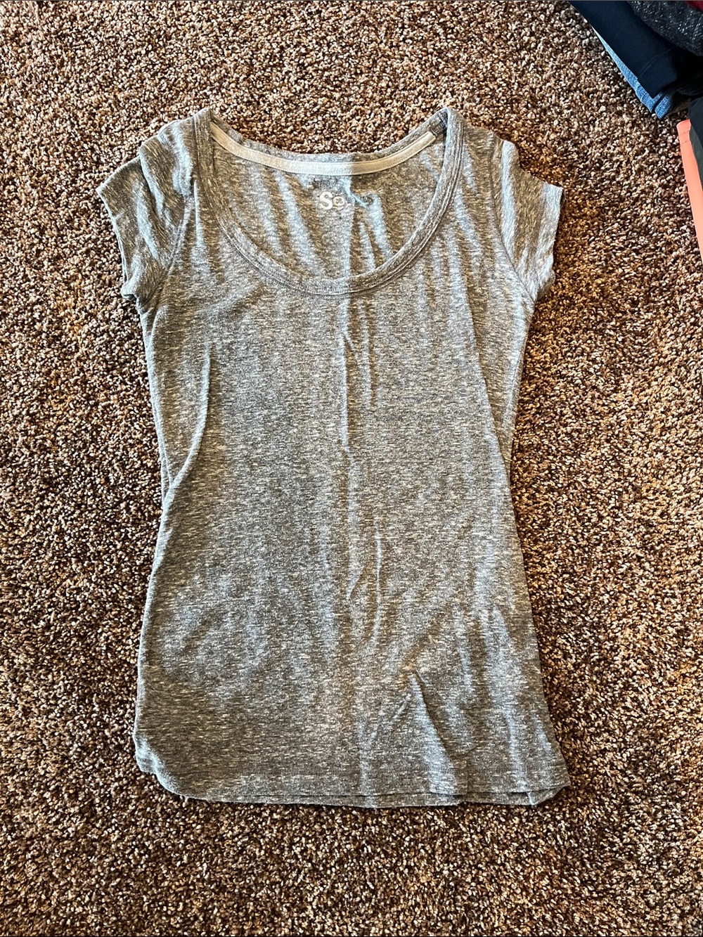 SO Heather Gray Scoop Neck Short Sleeve Tee